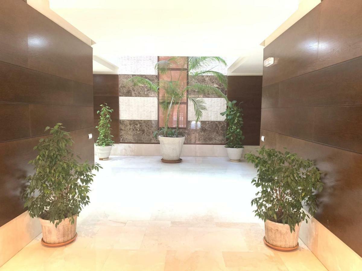 Apartamento Primera Linea Apartment Malaga Exterior photo