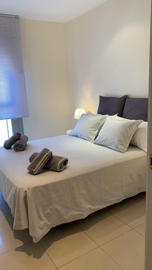 Apartamento Primera Linea Apartment Malaga Exterior photo